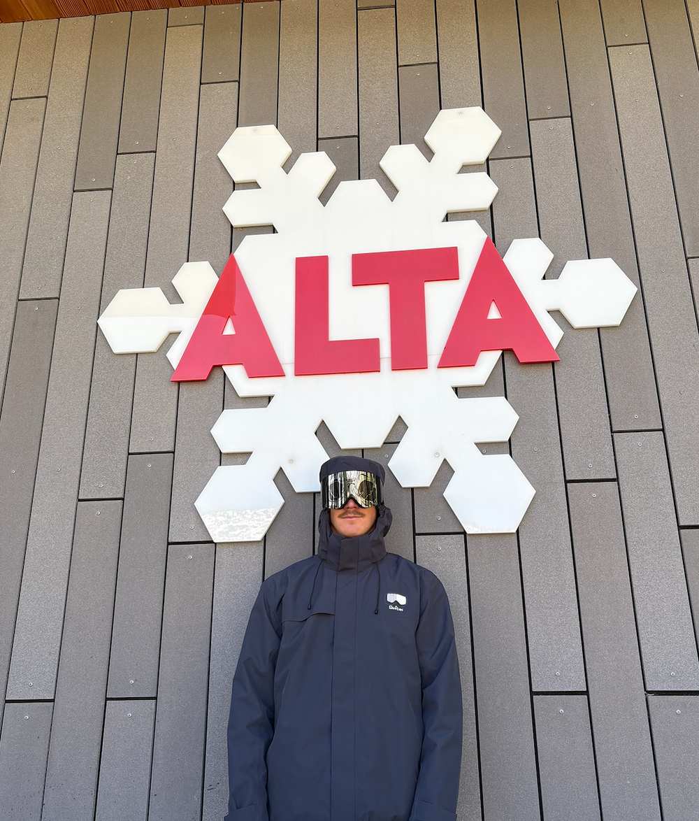 Rider wearing Shifties graphic ski goggles